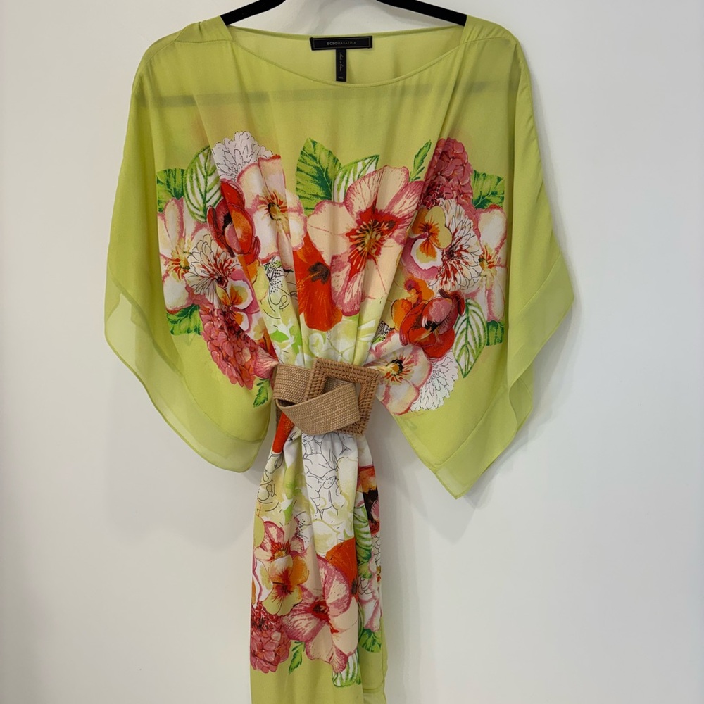 Summer Party BCBGMaxAzria Kimono Dress M/L